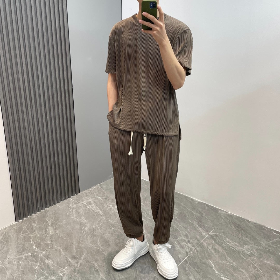 2022 Men's Summer Leisure Sports Suit Ice Silk Stretch Two-piece Short Sleeve Top Casual Trousers Sports Suit